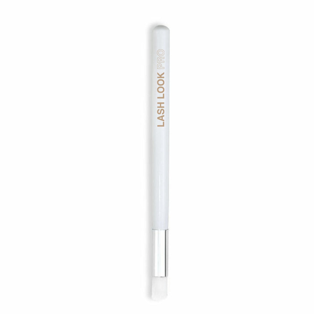 Eyelash extension cleansing brush